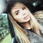 Katrin Leon